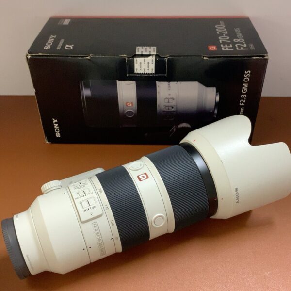 Sony FE70-200f2.8GM first-generation lens, 99% new, Sony E